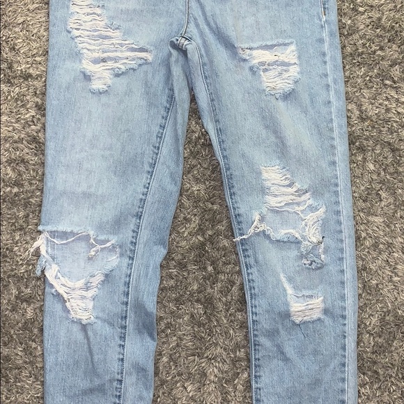Destroyed boyfriend jeans - Picture 3 of 7